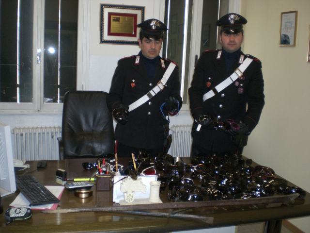 furto occhiali