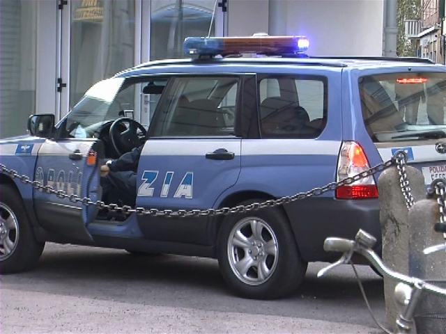 Polizia volante 4